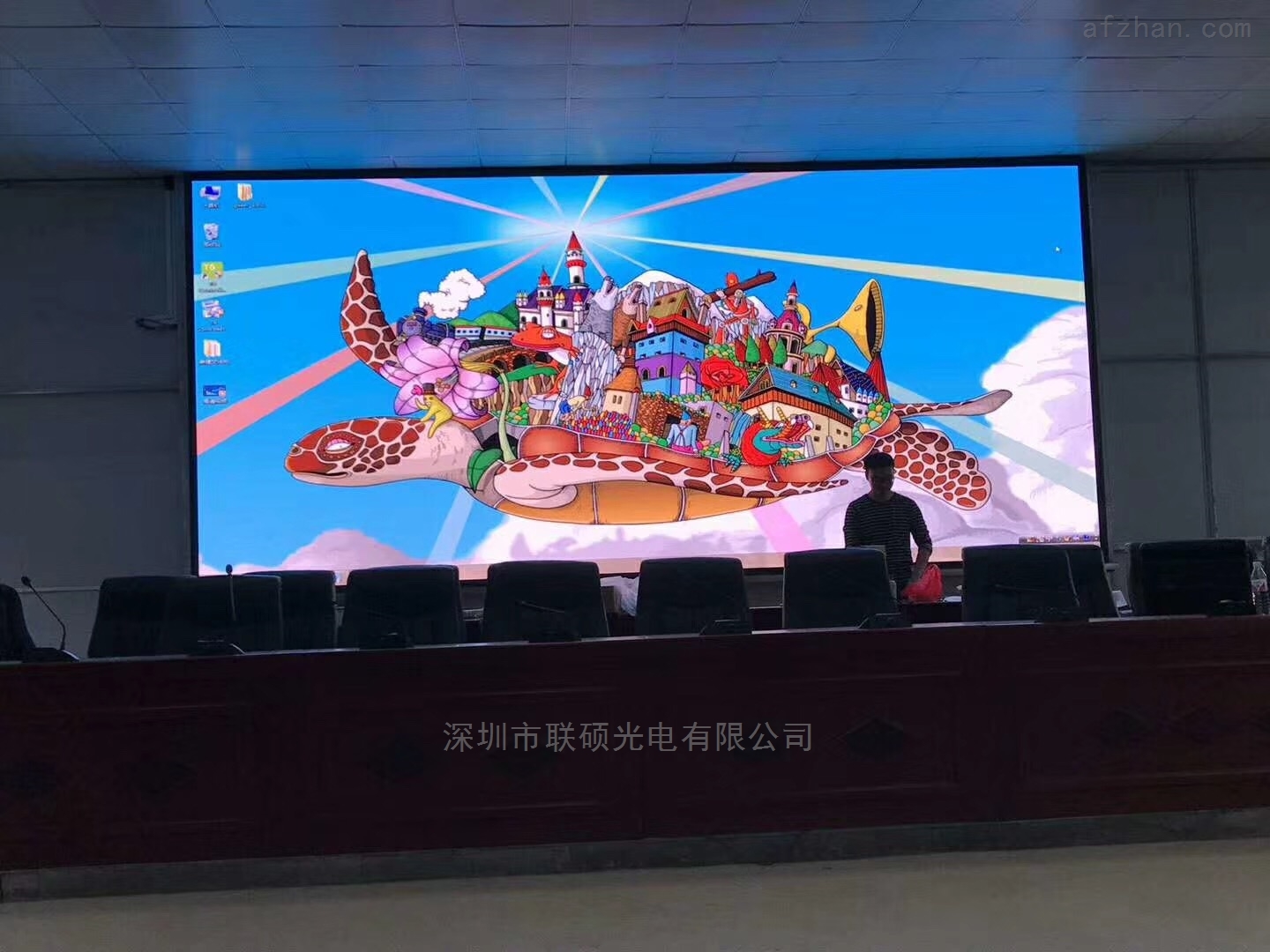 禮堂P2.5 LED全彩大屏幕價格揭秘 如何選擇靠譜廠家與合理預算